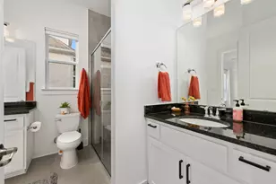 438 Pear Tree Ln, Austin, TX 78737 - Photo 20