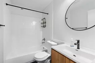 7806 Woodcroft Dr, Austin, TX 78749 - Photo 20