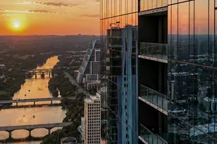 610 Davis St, Austin, TX 78701 - Photo 1