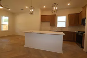 108 Norway Spruce St, Dripping Springs, TX 78620 - Photo 4