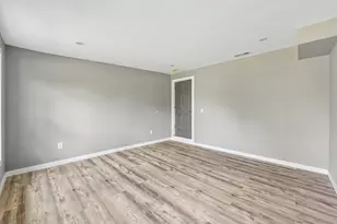 507 W 1st St, Flatonia, TX 78941 - Photo 18