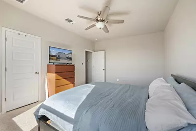 408 Black Opal Drive, Jarrell, TX 76537 - Photo 6