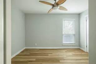 304 Palos Verdes Dr, Lakeway, TX 78734 - Photo 16