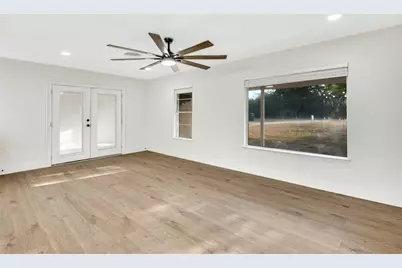 122 Blanket Flower Drive, Bastrop, TX 78602 - Photo 6