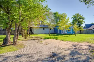 2713 Sweeney Ln, Austin, TX 78723 - Photo 2