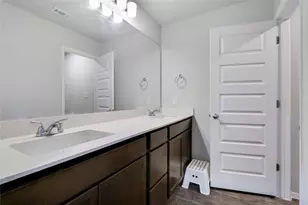 33 Bent Trl Ln, Georgetown, TX 78628 - Photo 18