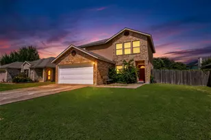 1347 Lakeside Loop, Round Rock, TX 78665 - Photo 1