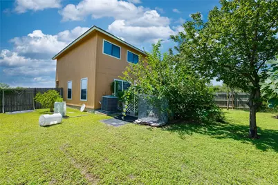1347 Lakeside Loop, Round Rock, TX 78665 - Photo 14