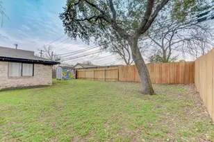 2005 Cheshire Dr, Austin, TX 78723 - Photo 22