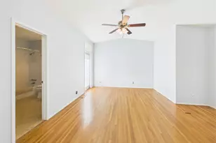 1202 Belmont Pkwy, Austin, TX 78705 - Photo 16