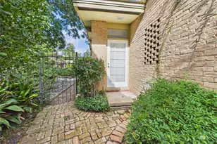 1202 Belmont Pkwy, Austin, TX 78705 - Photo 30