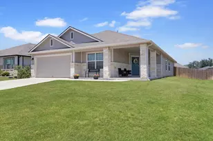 121 Bunting Ln, Bertram, TX 78605 - Photo 2