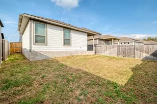 124 Drifter Ln, Jarrell, TX 76537 - Photo 4