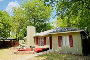3711 Vineland Dr, Austin, TX 78722 - Photo 2