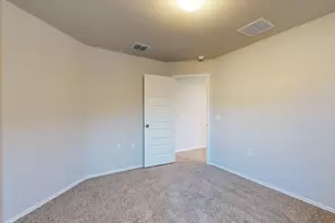 9221 Furman Dr, Austin, TX 78747 - Photo 20