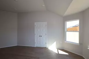 9221 Furman Dr, Austin, TX 78747 - Photo 6