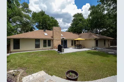 2110 Wychwood Drive, Austin, TX 78746 - Photo 32