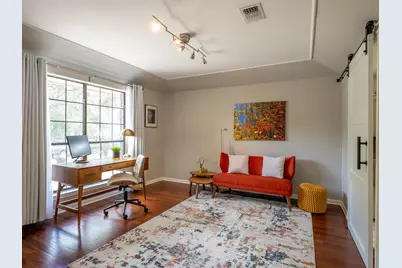 2110 Wychwood Drive, Austin, TX 78746 - Photo 10
