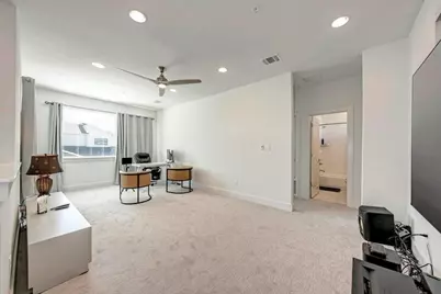 2050 Lohmans Spur Road #703, Lakeway, TX 78734 - Photo 10