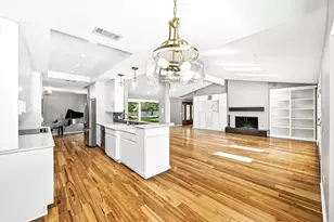 8608 Crest Ridge Cir, Austin, TX 78750 - Photo 12