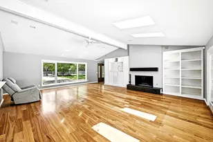 8608 Crest Ridge Cir, Austin, TX 78750 - Photo 10