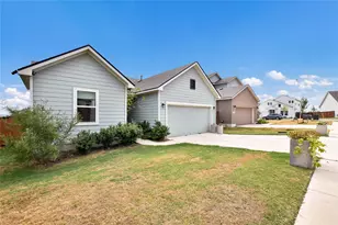 104 Peach Flt Ct, Liberty Hill, TX 78642 - Photo 2