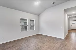 1941 Colonial Ave Ave, New Braunfels, TX 78130 - Photo 12