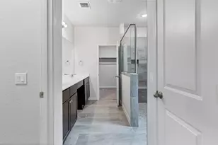 1941 Colonial Ave Ave, New Braunfels, TX 78130 - Photo 16