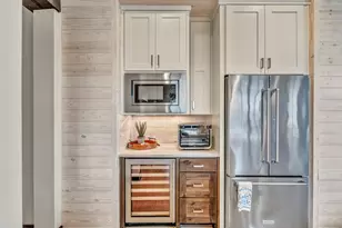 19404 Bold Venture Dr, Spicewood, TX 78669 - Photo 12