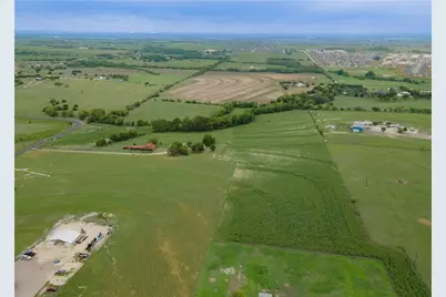2201 County Road 311, Jarrell, TX 76537 - Photo 18