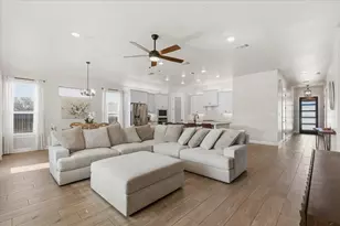 304 Morning Ridge Ct, Georgetown, TX 78628 - Photo 16