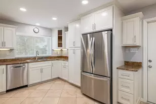 9518 Topridge Dr, Austin, TX 78750 - Photo 18
