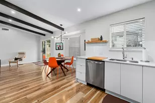 5203 Stone Gate Dr, Austin, TX 78721 - Photo 12