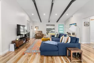 5203 Stone Gate Dr, Austin, TX 78721 - Photo 6