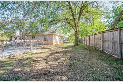 309 Ellis Street, San Marcos, TX 78666 - Photo 18