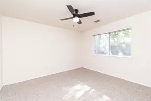 309 Ellis St, San Marcos, TX 78666 - Photo 12