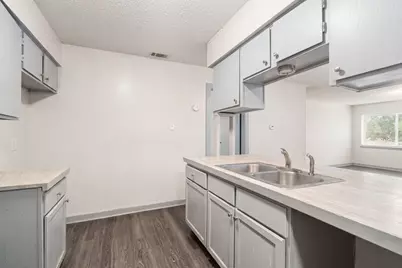 2406 Bucks Run, Austin, TX 78744 - Photo 12