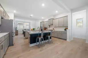 933 Donna Roland Ct, Leander, TX 78641 - Photo 6