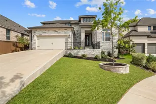 933 Donna Roland Ct, Leander, TX 78641 - Photo 2
