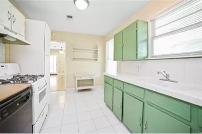 310 Franklin Boulevard, Austin, TX 78751 - Photo 2