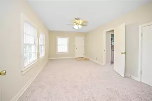 310 Franklin Blvd, Austin, TX 78751 - Photo 12