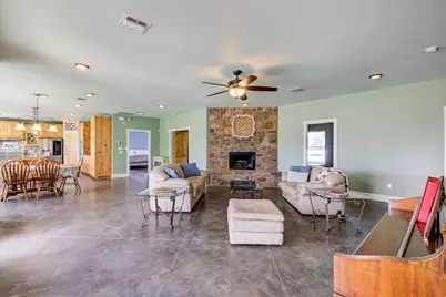 118 Saddle Court, Bastrop, TX 78602 - Photo 14
