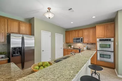 12712 Twisted Briar Lane, Austin, TX 78729 - Photo 12