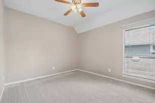12712 Twisted Briar Ln, Austin, TX 78729 - Photo 22