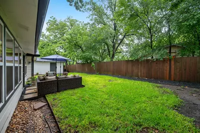 823 Walnut Creek Drive, Austin, TX 78753 - Photo 26