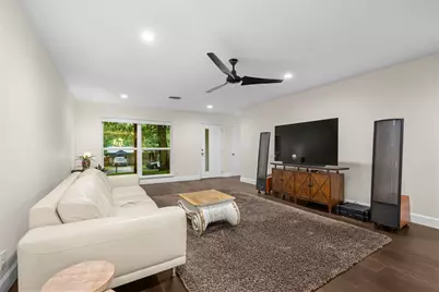 823 Walnut Creek Drive, Austin, TX 78753 - Photo 6