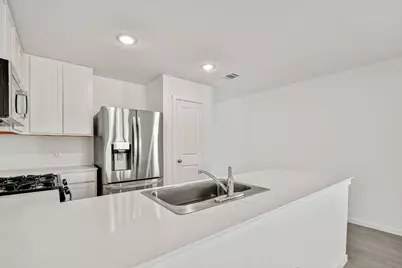 2413 Legends Creek, New Braunfels, TX 78130 - Photo 6