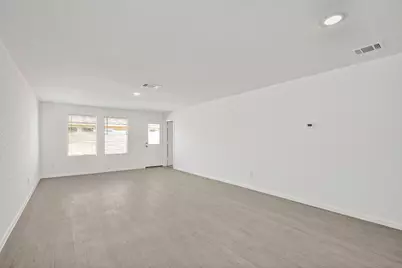 2413 Legends Creek, New Braunfels, TX 78130 - Photo 8