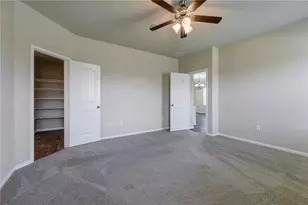 401 Cassandra Dr, Hutto, TX 78634 - Photo 16