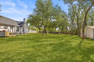 280 Stonegate Dr, Johnson City, TX 78636 - Photo 8